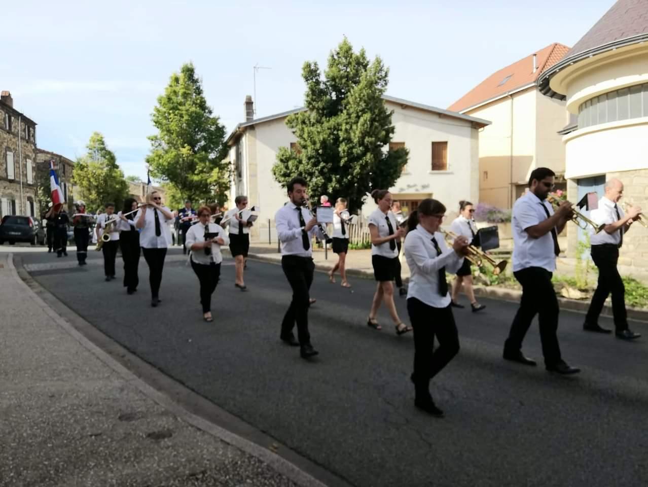 40 musiciens de tous niveaux ...